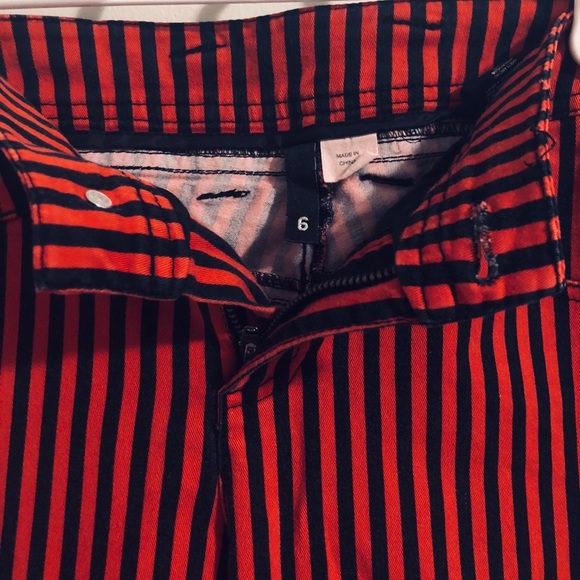 DIVIDED red + black striped skinny jeans - Picture 9 of 11